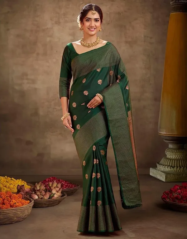 Green_Soft_Silk_Saree_With_Blouse_Piece_For_Women