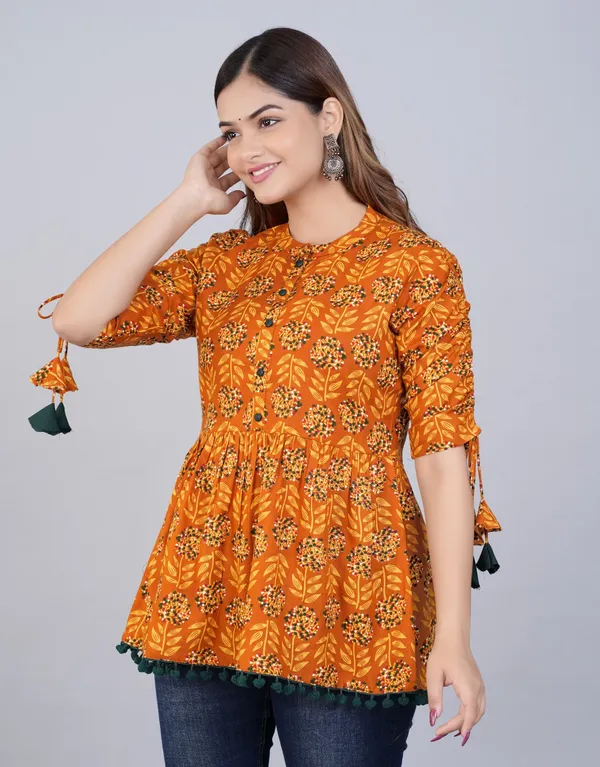 Floral_Print_Top_with_3/4th_Sleeves