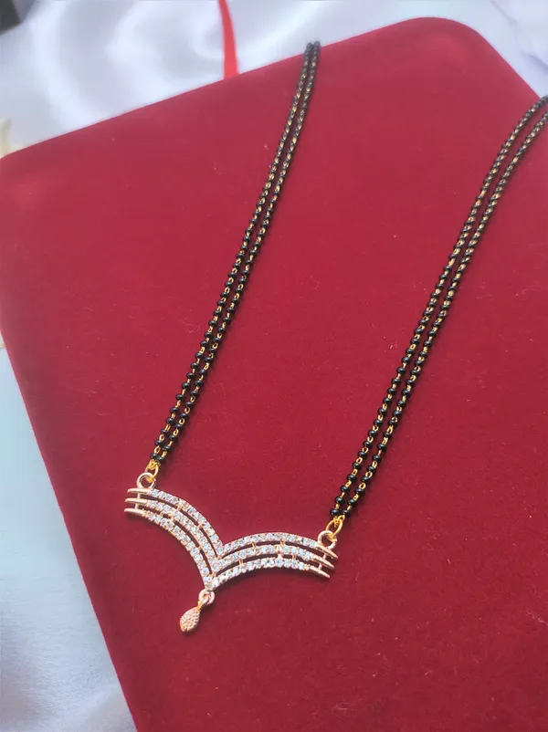Flyingbird_Rosegold_Mangalsutra