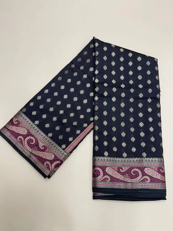 Humairah_Pure_Handwoven_Black_Chiniya_Silk_Gold_Zari_Booti_Paisley_Mina_Anchal_with_Paisley_Mina_Zari_Border_Banarasi_Saree_with_Black_Blouse_piece
