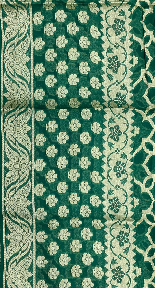 Humairah_Presents_Pure_Handloom_Dark_Green_Chiffon_Koniya_Zari_Geometrical_Jaal_with_Skirt_Zari_Border_with_Dark_Green_Blouse