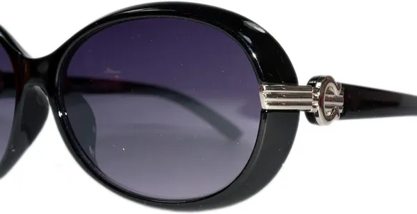 Black_Oval_Sunglasses_-_For_Women