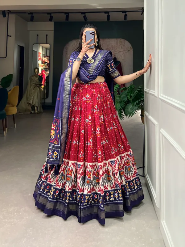 Red_Premium_&_Elegant_Dola_Silk_Lehenga_Choli_For_Women