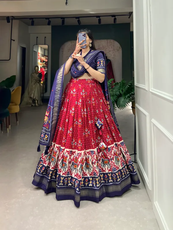 Red_Premium_&_Elegant_Dola_Silk_Lehenga_Choli_For_Women