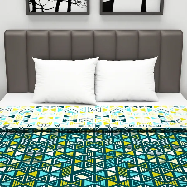 Geometric_Double_Dohar_for_AC_Room_(Polyester,_Green_and_Yellow)