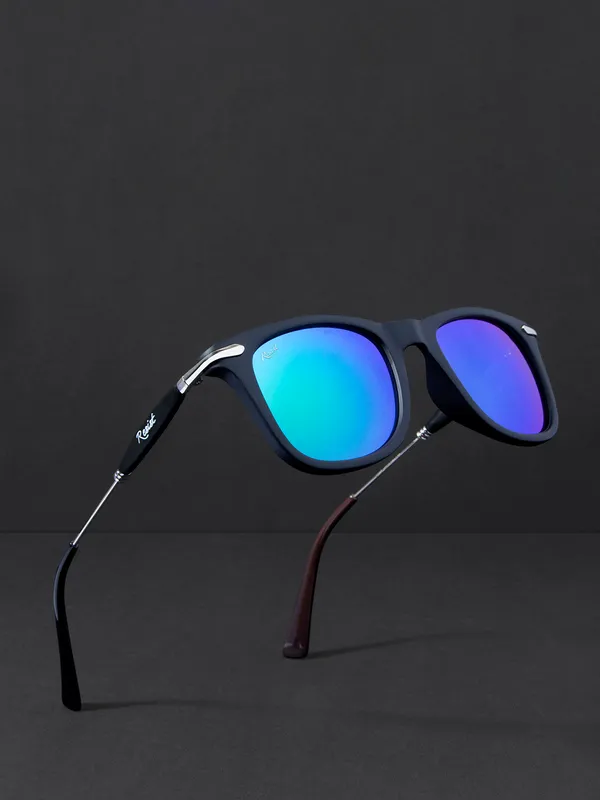 Polarised_And_UV_Protected_Silver_Green_Reflector_Wayfarer_Sunglasses_For_Men_&_Women