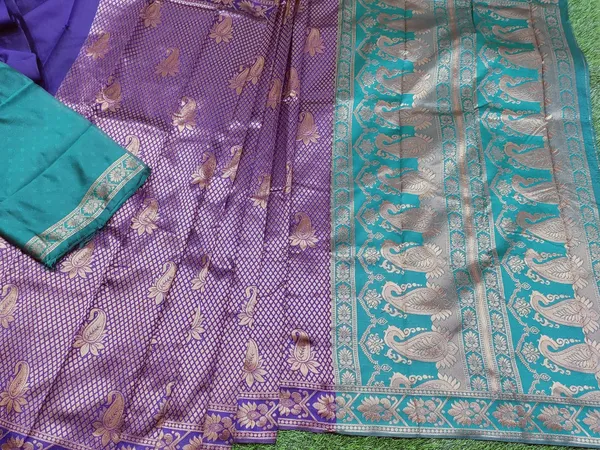 Divyapriya_Woven_Art_Silk_Jaquard_Rich_Pallu_Multicolor_Saree_With_Blouse