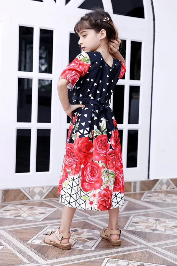 Multicolor_U_Neck__Half_Sleeve_Crepe_Blend_Kids_Dress
