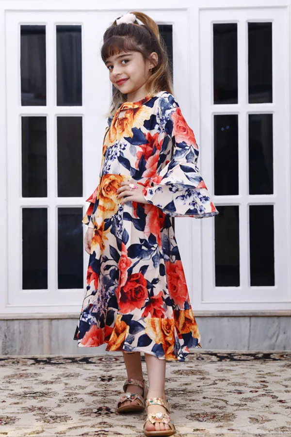 Multicolor_Keyhole_Neck_Flared_Sleeve_Crepe_Blend_Kids_Dress