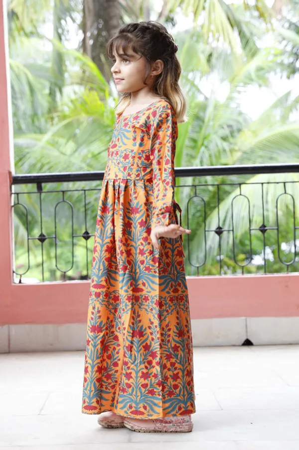 Orange_Round_neck__Long_Sleeve_Crepe_Blend_Kids_Dress
