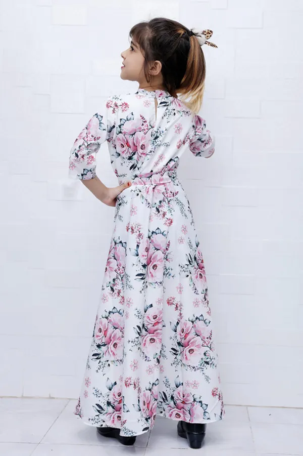 White__V_Neck__3/4_Sleeve_Crepe_Blend_Kids_Dress