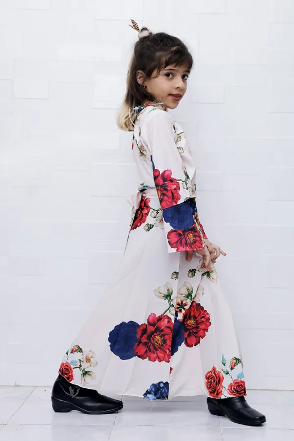 Cream_Keyhole_Neck_Flared_Sleeve__Crepe_Blend_Kids_Dress
