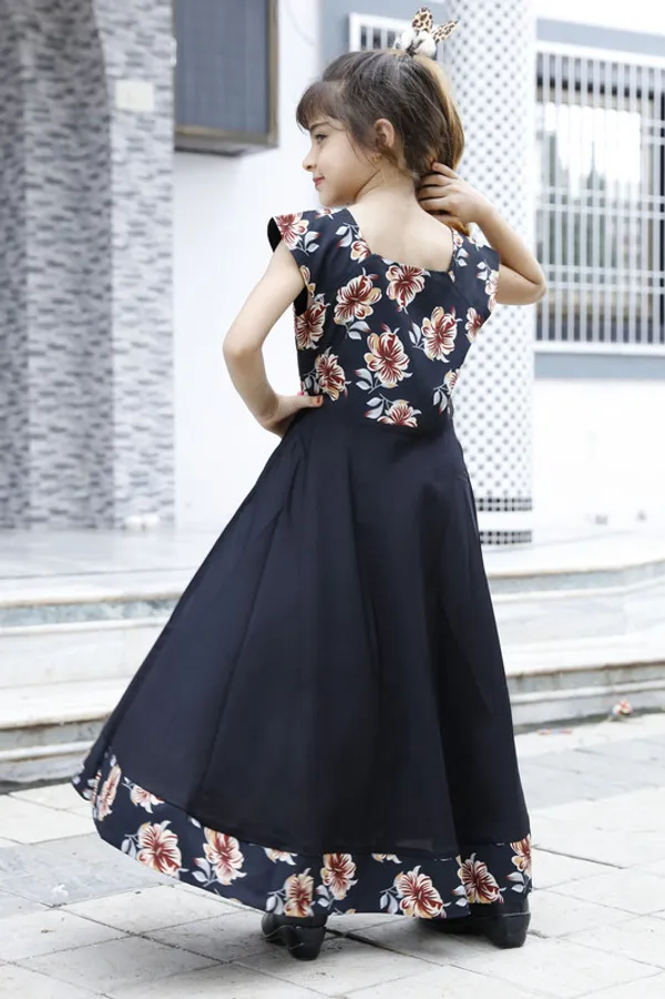Black__V_Neck__Cap_Sleeve__Crepe_Blend_Kids_Dress