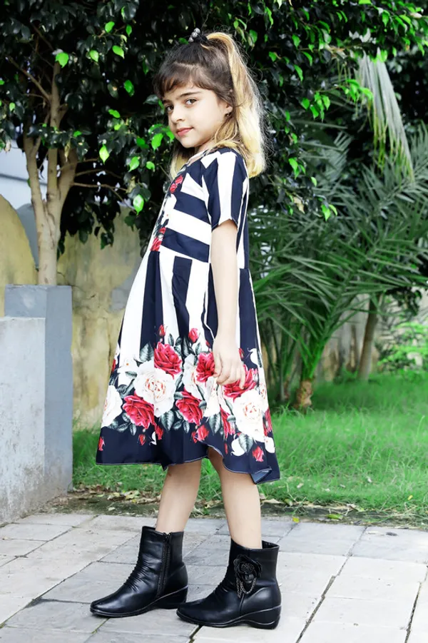 Black__Round_Neck__Half_Sleeve_Crepe_Blend_Kids_Dress