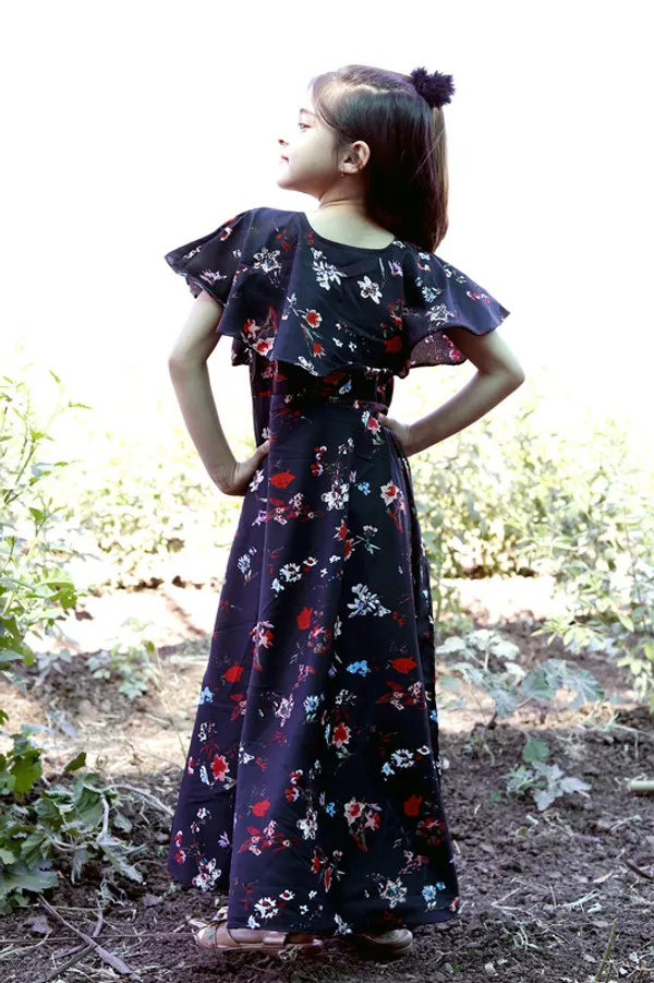 Navy_Blue_Keyhole_Neck_Flared_Sleeve_Crepe_Dress