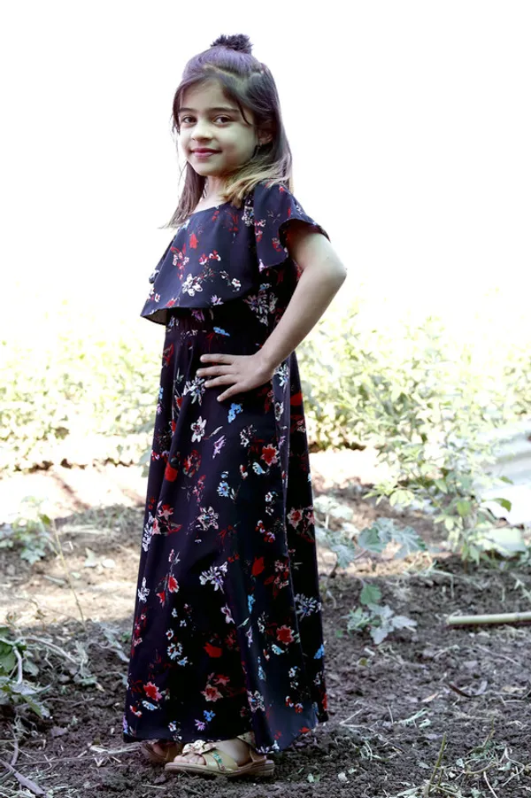 Navy_Blue_Keyhole_Neck_Flared_Sleeve_Crepe_Dress