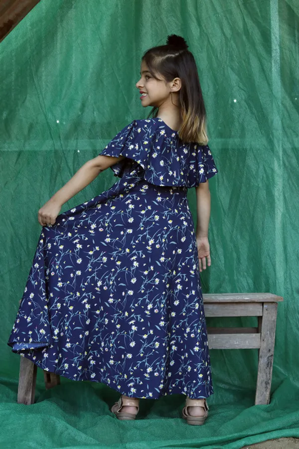 NavyBlue__Round_neck__Sleeveless_Crepe_Dress