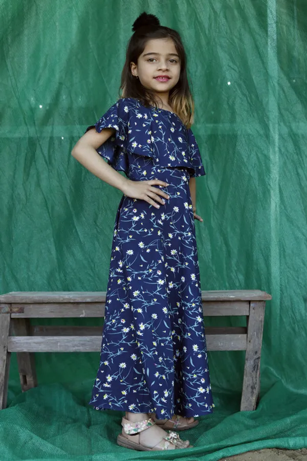 NavyBlue__Round_neck__Sleeveless_Crepe_Dress