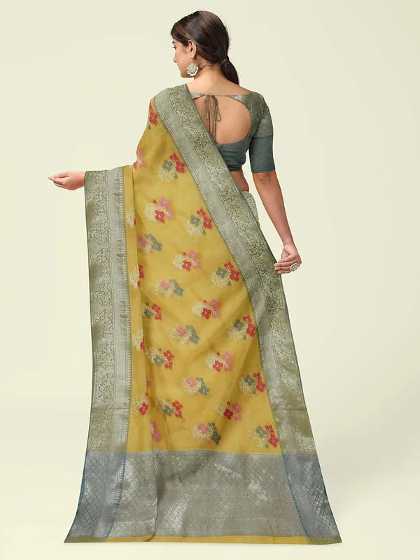 Yellow_Mulberry_Silk/Silk_Blend_Banarasi_Sarees_For_Women