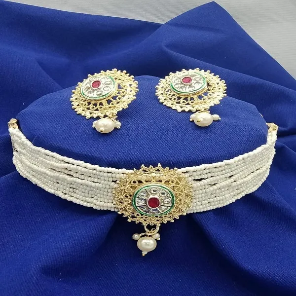 Chick set design in gold sale