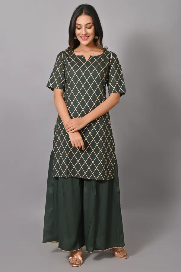 Green_Rayon_Half_Sleeve_Regular_Wear_Kurti_&_Shrara_Set