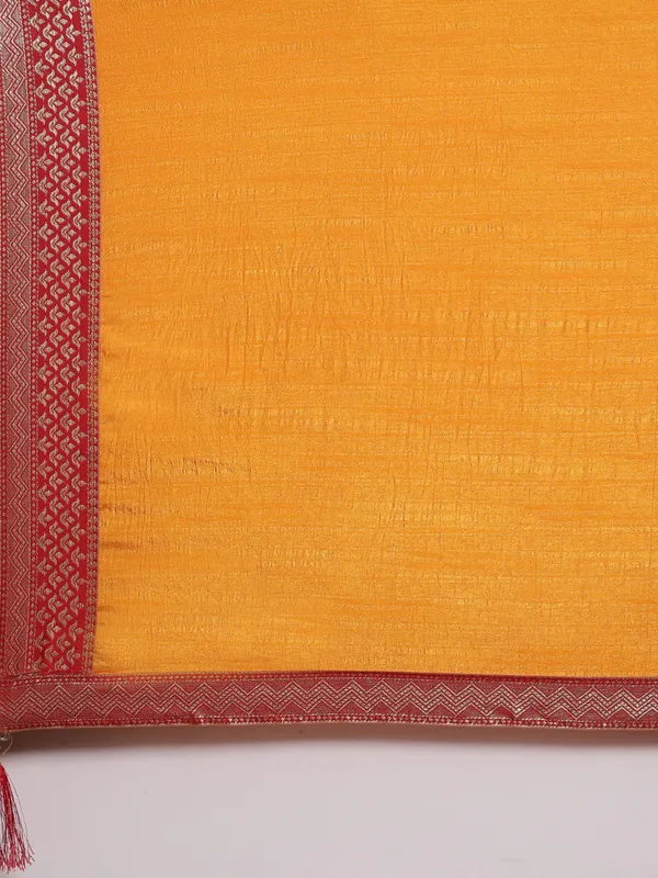 Yellow_Vichitra_Silk_Designer_Saree