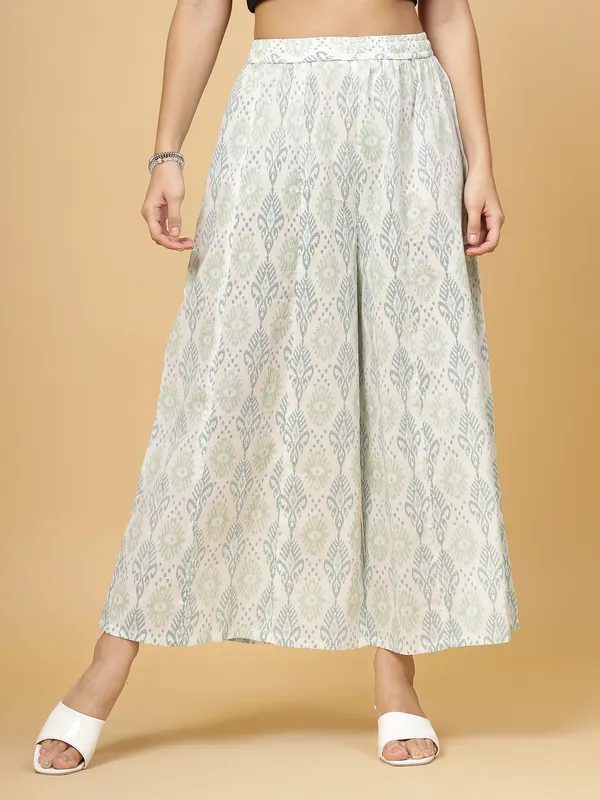 Green_Pure_Cotton_Big_Flair_Printed_Regular_Palazzo