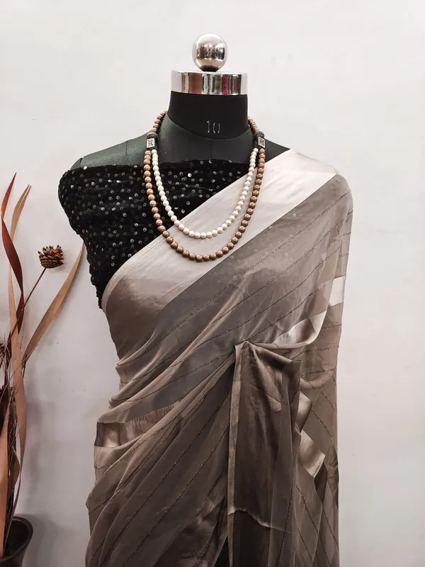 Georgette_Solid_Coffee_Saree_With_Embroidery_Blouse