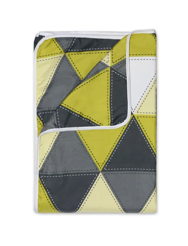 Abstract_Single_Dohar_for_AC_Room_(Polyester,_Grey_and_Yellow)