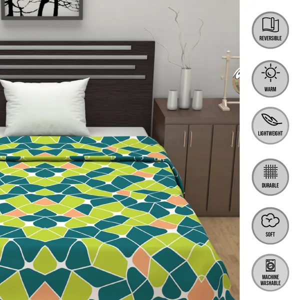 Geometric_Single_Dohar_for_AC_Room_(Polyester,_Green_and_Orange)