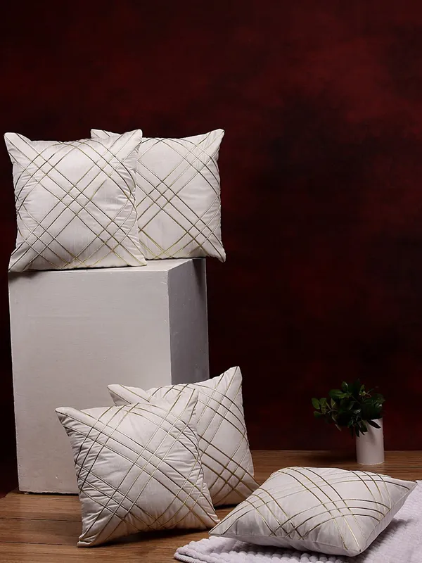 https://d1311wbk6unapo.cloudfront.net/NushopCatalogue/tr:f-webp,w-600,fo-auto/Gifts_Island®_Set_of_5_Polyester_Silk_White___Gold-Tone_Cross_Tri-Checkered_Square_Cushion_Covers_16_inch_x_16_inch__40.64_x_40.64_cm__White__H4KAEWQ2S7_2022-08-22_1.jpg