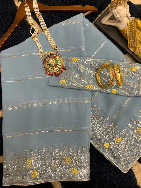 Glamorous_Designer_Georgette_Saree