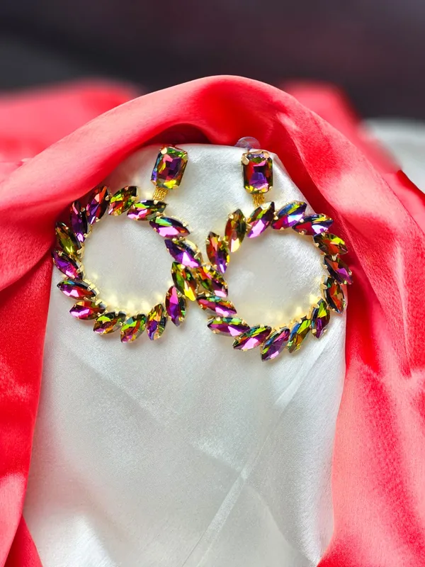 Glamrous_Pearl_Earrings_For_Women_|_Golden
