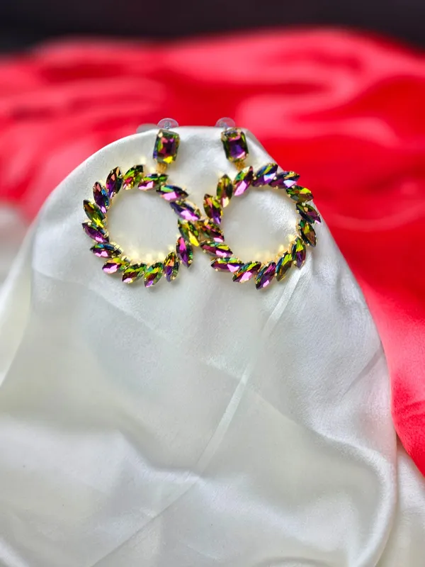 Glamrous_Pearl_Earrings_For_Women_|_Golden