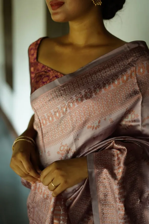 Peach_Soft_Banarasi_Silk_Saree_With_Blouse_Piece_For_Women