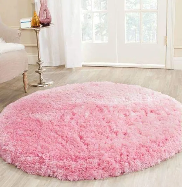 https://d1311wbk6unapo.cloudfront.net/NushopCatalogue/tr:f-webp,w-600,fo-auto/Global_Home_Polyester_Carpet___60_cm__X_60_cm__Circle__ZJBWP3QPOC_2022-08-26_1.jpg__Goodprize