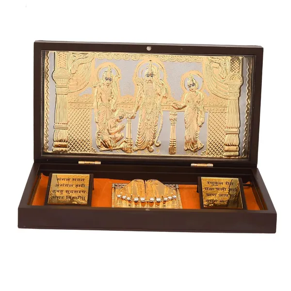 Gold_Plated_Bhagwan_Shree_Ram_Darbar_Charan_Paduka_Yantra