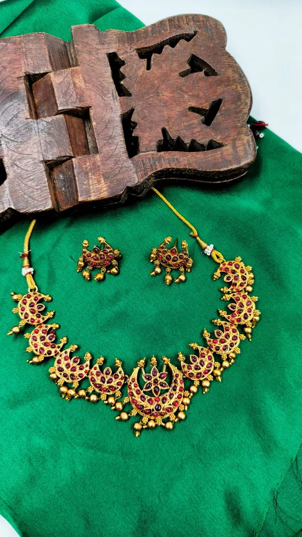 Alloy_Choker_Set_Gold_Plated_For_Women