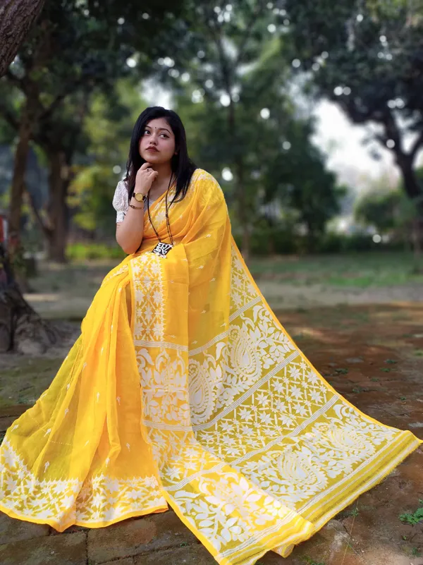 Golden_Premium_Quality_Dhakai_Jamdani_Saree