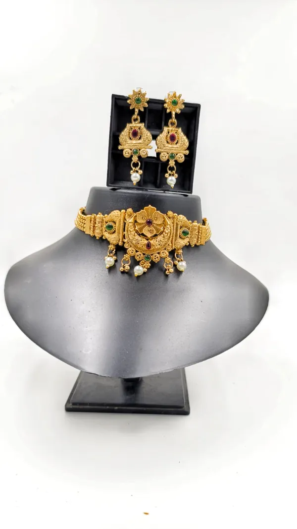 Alloy_Choker_Set_Gold_Plated_For_Women