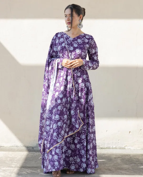 DIGITALLY_PRINTED_PURE_SOFT_ORGANZA_ANARKALI_SUIT_WITH_HUGE_FLAIR_COMES_WITH_DUPPATTA
