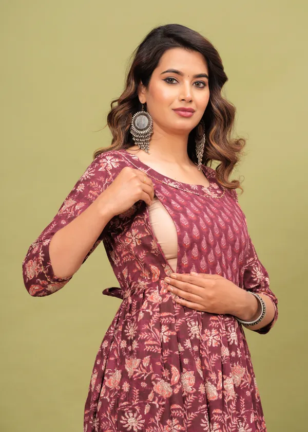 Graceful_Harmony__Cotton_Maternity_And_Feeding_Kurti