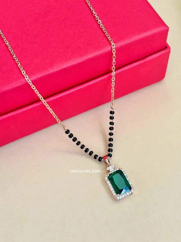 Green_Emerald_modern_Mangalsutra