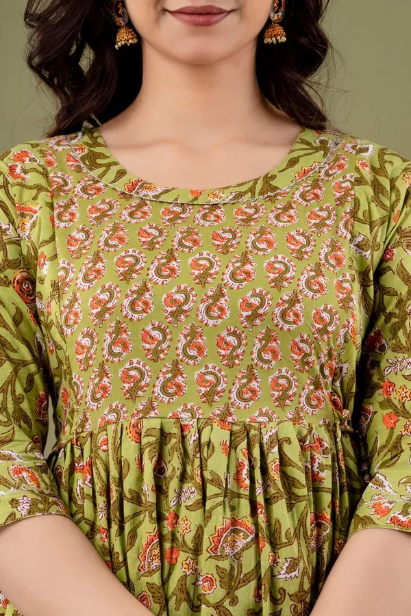 Green_Chidi_Cotton_Maternity_And_Feeding_Kurti