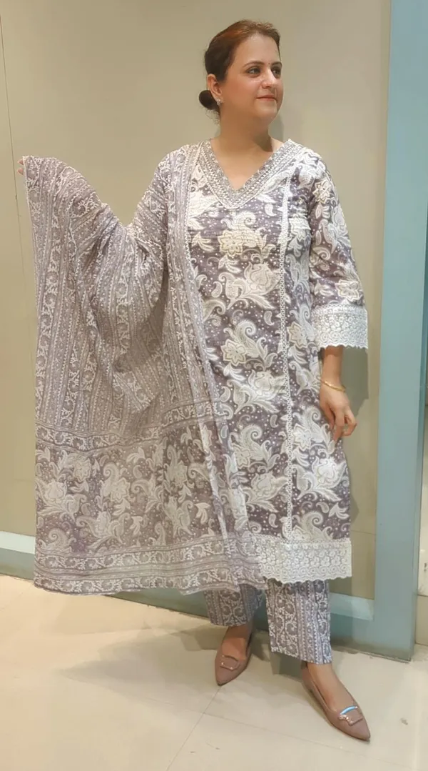 Grey_Cotton_Suit_with_Lace_work_