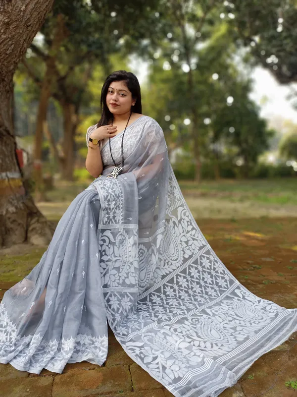 Grey_Premium_Quality_Dhakai_Jamdani_Saree