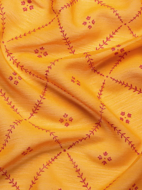 Yellow_Zomato_Bandhani_Foil_Work_Beautiful_Saree