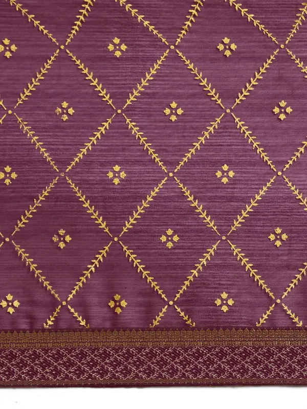 Purple_Zomato_Bandhani_Foil_Work_Beautiful_Saree