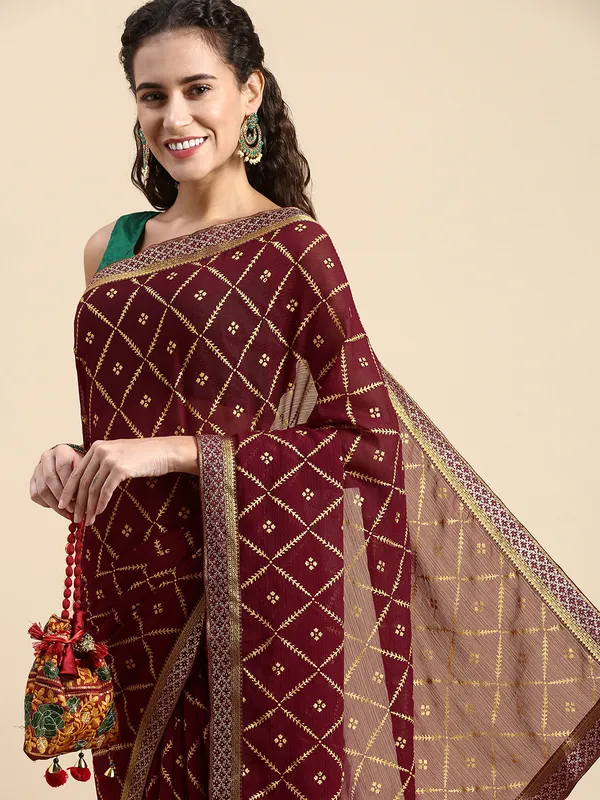 Maroon_Zomato_Bandhani_Foil_Work_Beautiful_Saree