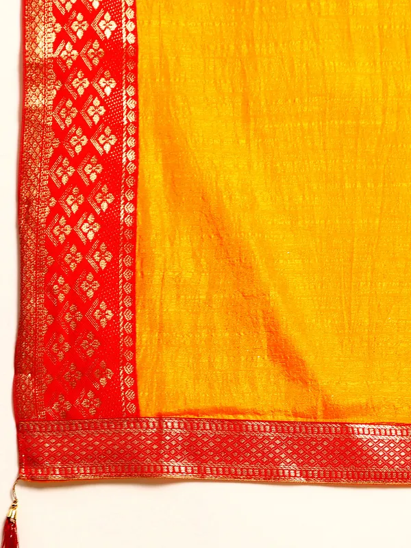 Indian_Women_Yellow_Vichitra_Silk_Fancy_Border